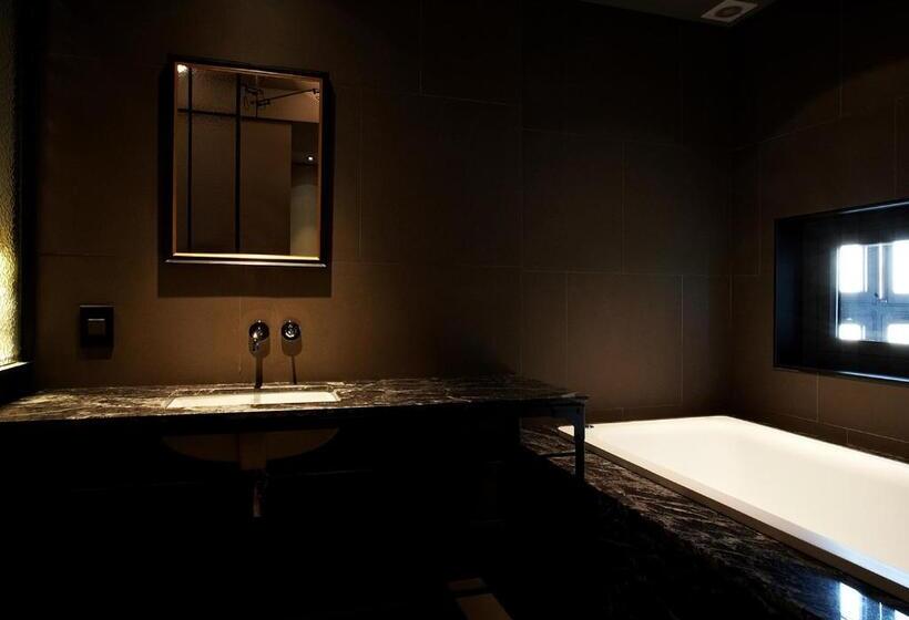 Premium Oda, Leedesign