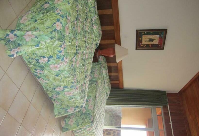 スタンダードルーム, Montana Monteverde