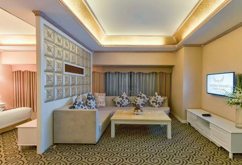 سوئیت کلاب, Muong Thanh Luxury Song Lam