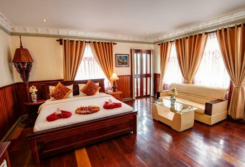 חדר פרמיום, Okay Boutique