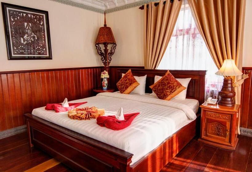 חדר פרמיום, Okay Boutique