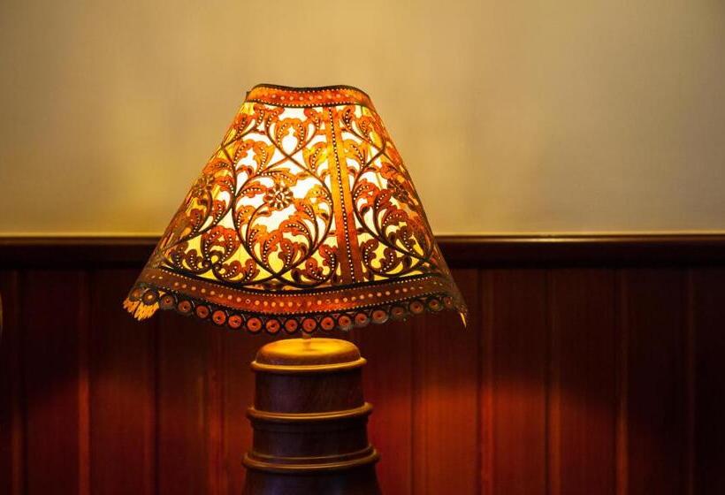 סוויטה, Okay Boutique