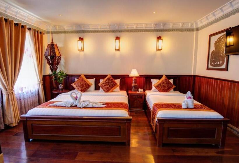 חדר פרמיום, Okay Boutique