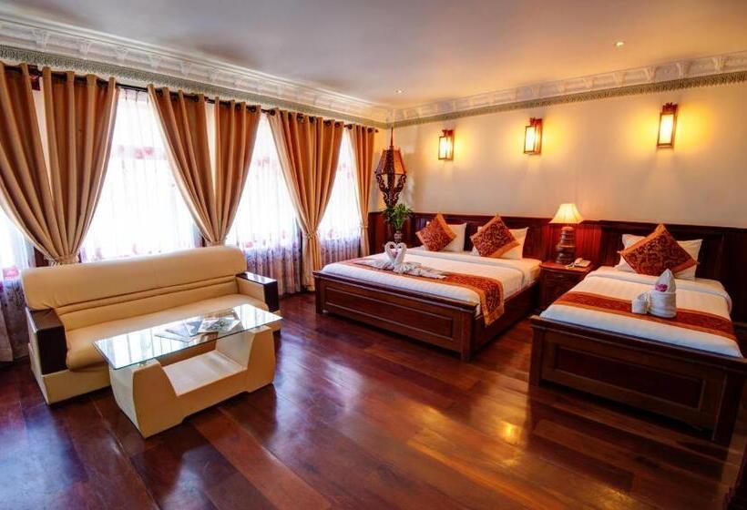 חדר פרמיום, Okay Boutique