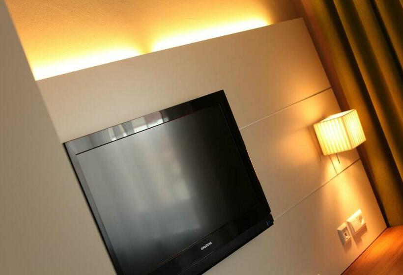 Номер Стандарт, Riku Hotel Weißenhorn