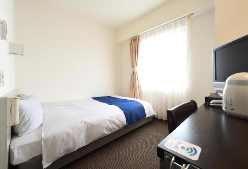 غرفة إقتصادية, Uwajima Oriental