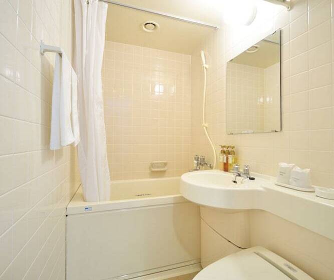 غرفة قياسية, Uwajima Oriental