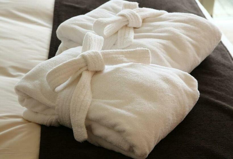 سوییت جونیور, Villa Concordia Resort & Spa