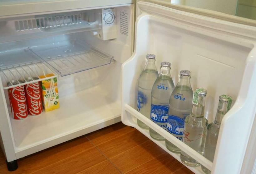 غرفة قياسية ثلاثية, Ma Non Nont Hotel & Apartment