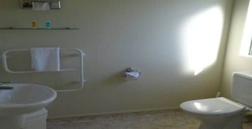 إستوديو قياسى, Hamilton Settlers Motor Lodge