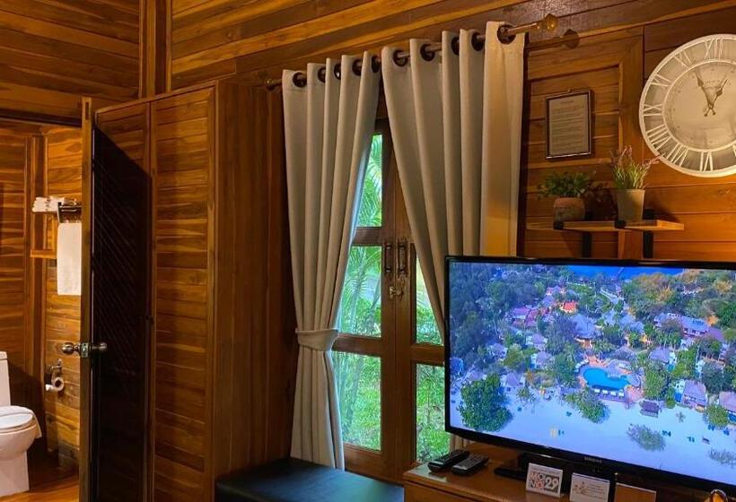 بنجلو سوبيريور, Nan Seasons Boutique Resort