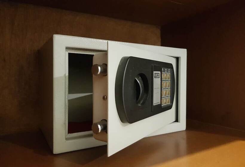Студия Стандарт, Pangviman Place Resotel Sha Plus