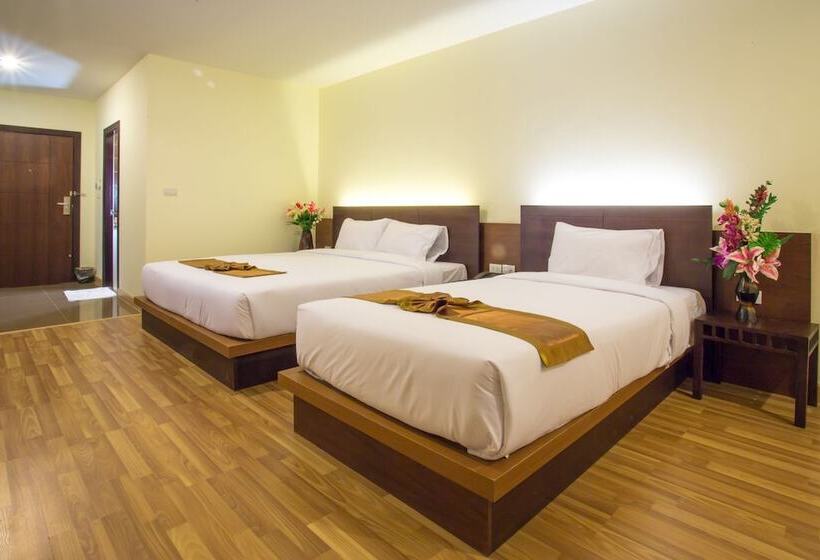 Семейный Номер, Pangviman Place Resotel Sha Plus