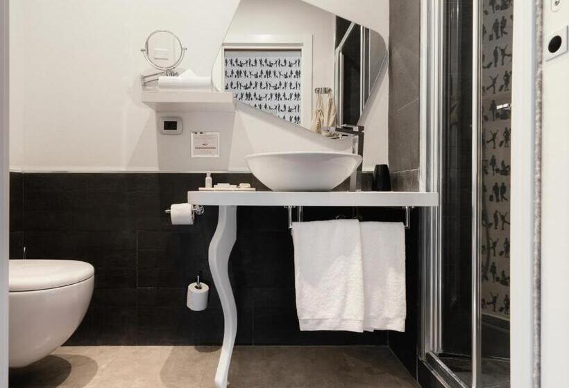 标准间, Montenapoleone Suites