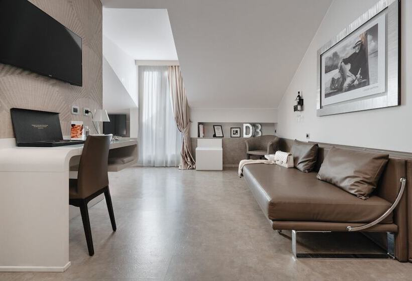 豪华套房, Montenapoleone Suites