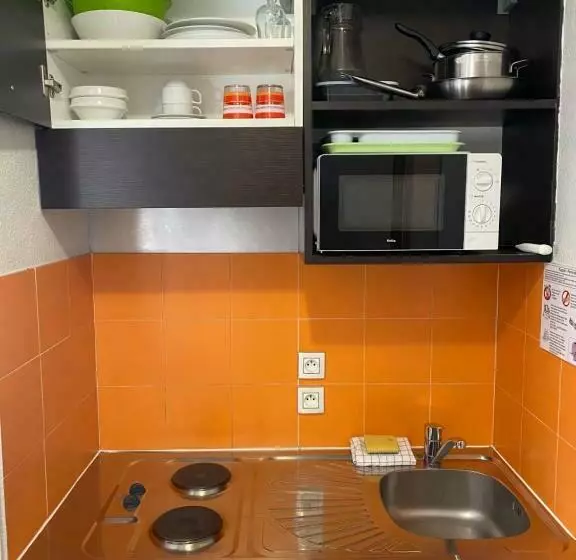 バルコニー付きスタンダードステューディオ, Aparthotel Sainte Marthe