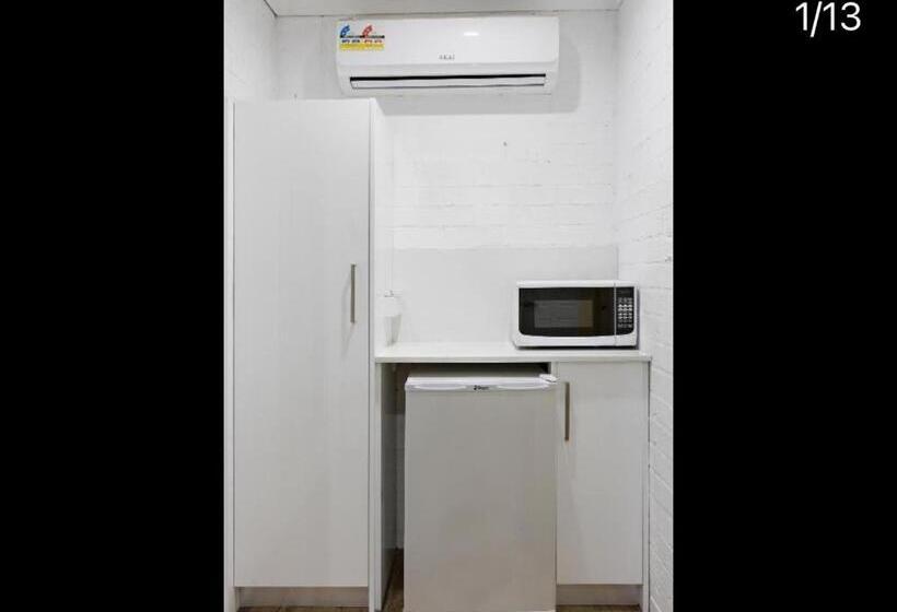 古典房间, Buccaneer Motel