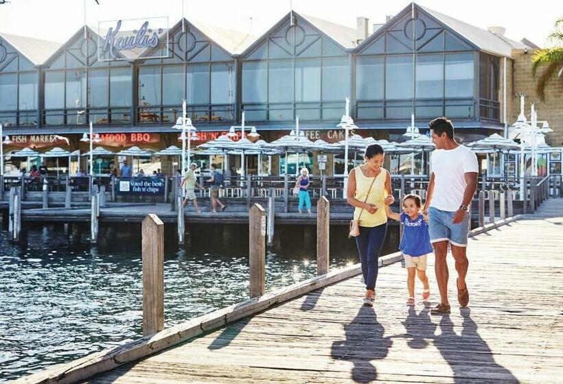 침실 3개 아파트, Gallery Serviced Apartments