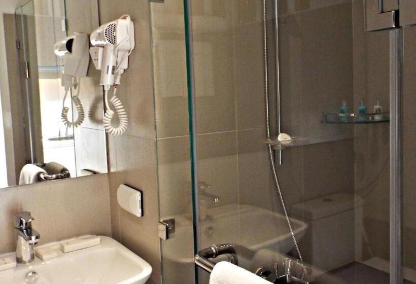 اتاق استاندارد, 101   Manila