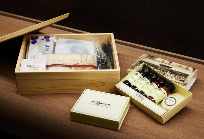 Suite, 厳島いろは