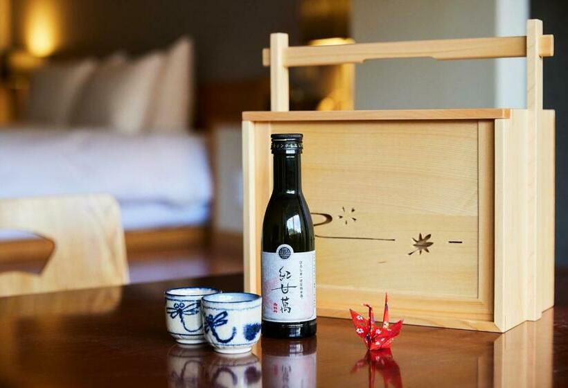 Suite Pat King, 厳島いろは