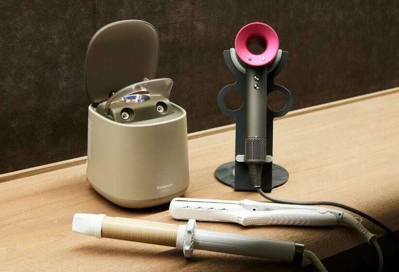 Suite Pat King, 厳島いろは