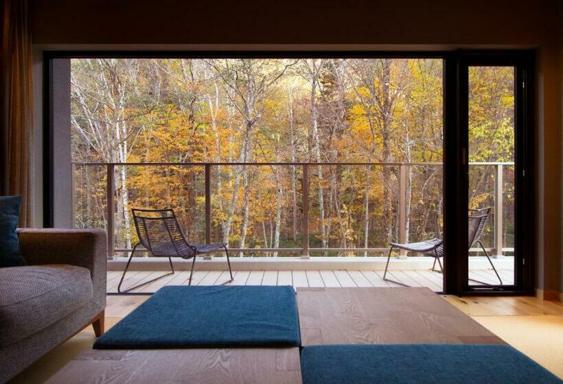 Standardrum med Balkong, Okujozankeionsen Kashogyoen