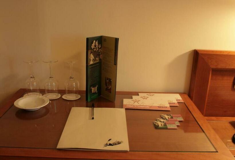 חדר קומפורט, Regis Resort & Wellness