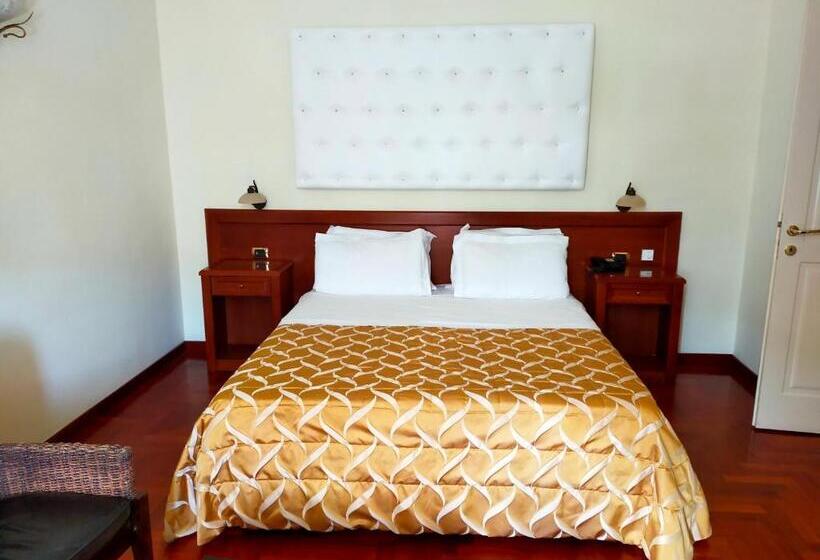 Люкс, Regis Resort & Wellness