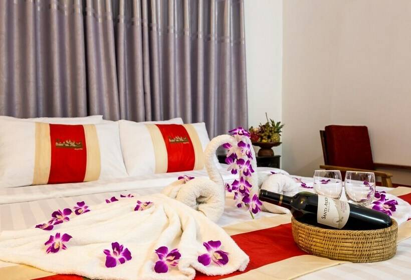 اتاق لوکس, The Unique Angkor Villa