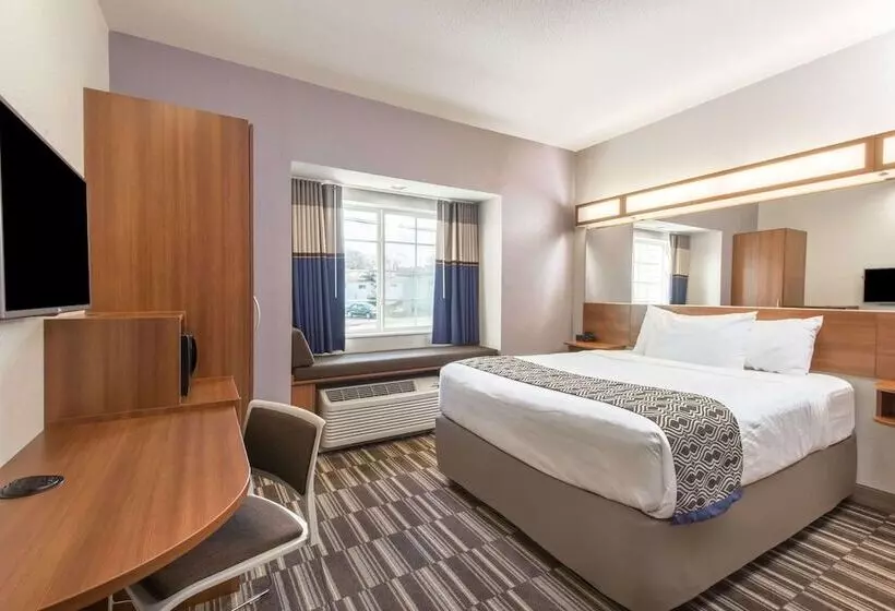 スイート, Microtel Inn & Suites By Wyndham Cadiz