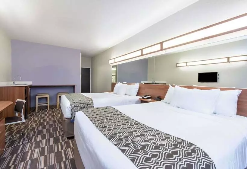 身障者適用スイートルーム, Microtel Inn & Suites By Wyndham Cadiz