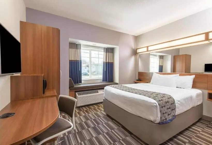 デラックスルーム, Microtel Inn & Suites By Wyndham Cadiz