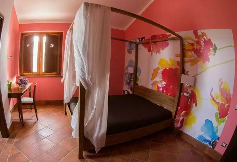 اتاق لوکس, Tenuta Terre Dei Latini