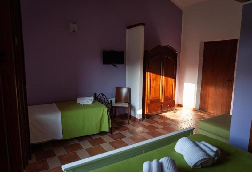Трехместный Номер Deluxe, Tenuta Terre Dei Latini