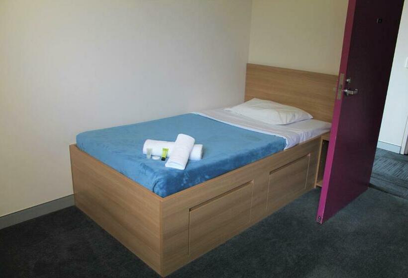 5침실 아파트, Western Sydney University Village Penrith