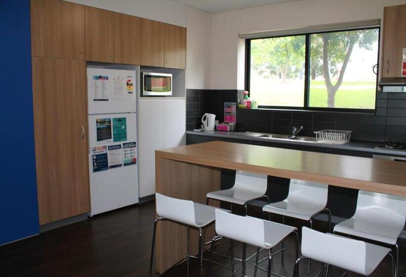 스탠다드 싱글 룸 공동욕실, Western Sydney University Village Penrith