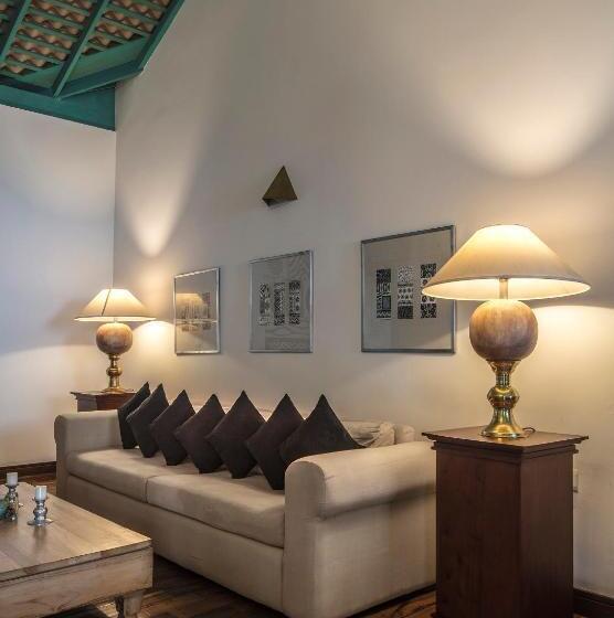 فيلا 3 غرف نوم مزودة بحمام سباحة, Green Casa