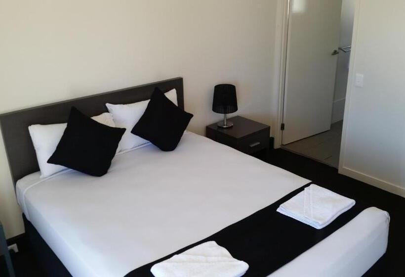 חדר סטנדרט, Dooleys Tavern And Motel Capella