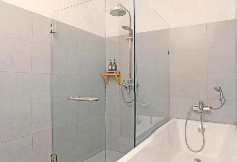 Бунгало Стандарт, Escape Beach Resort   New Look Renovated