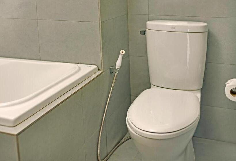 Бунгало Стандарт, Escape Beach Resort   New Look Renovated