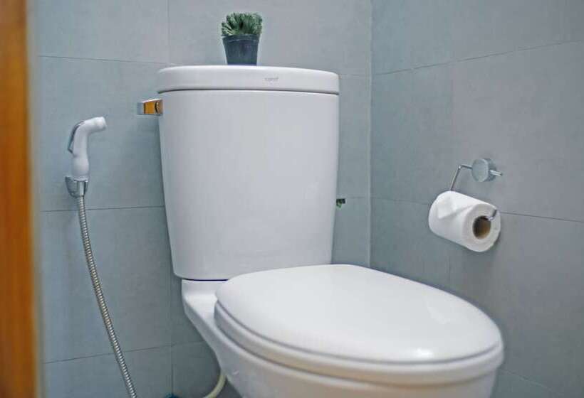 Номер Economy, Escape Beach Resort   New Look Renovated