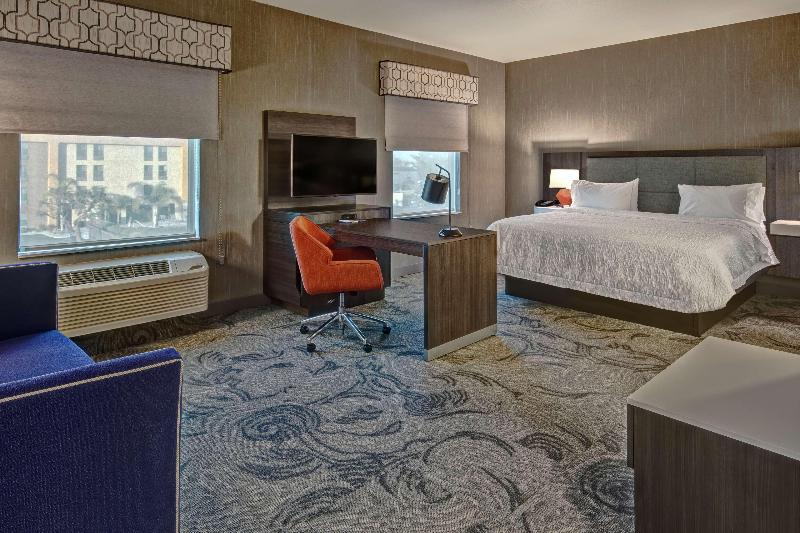 이코노미 룸, Escape Beach Resort   New Look Renovated