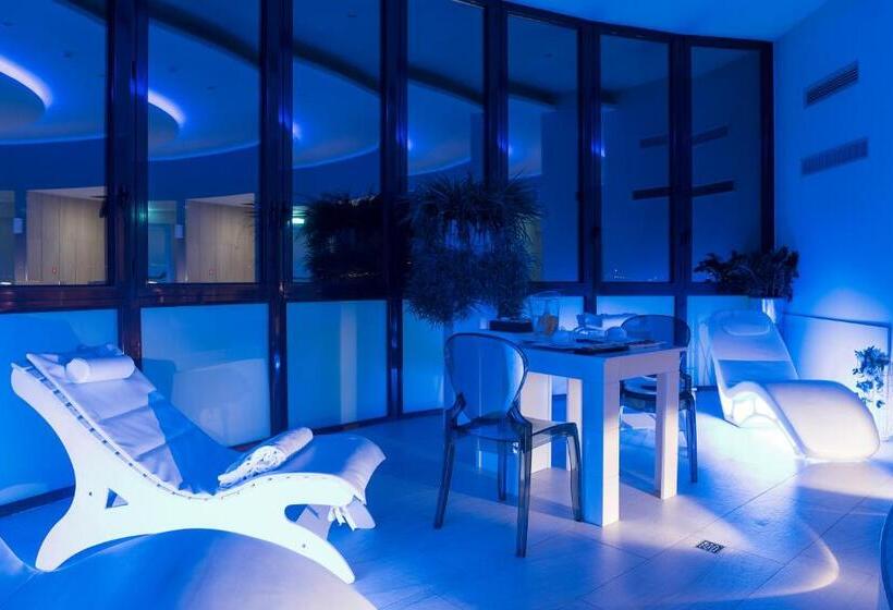 غرفة سوبيريور, Grand Hotel Biffy