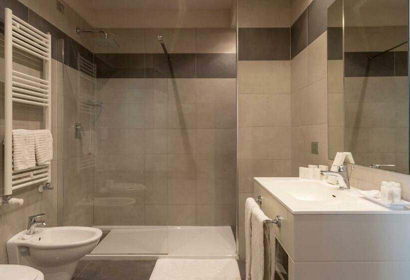 Номер Стандарт, Grand Hotel Biffy
