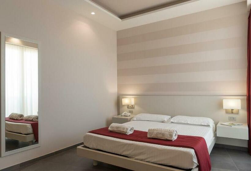 غرفة قياسية, Grand Hotel Biffy