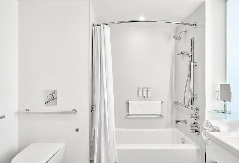 اتاق استاندارد برای معلولان, Innside by Meliá New York Nomad