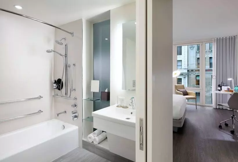 اتاق استاندارد برای معلولان, Innside by Meliá New York Nomad