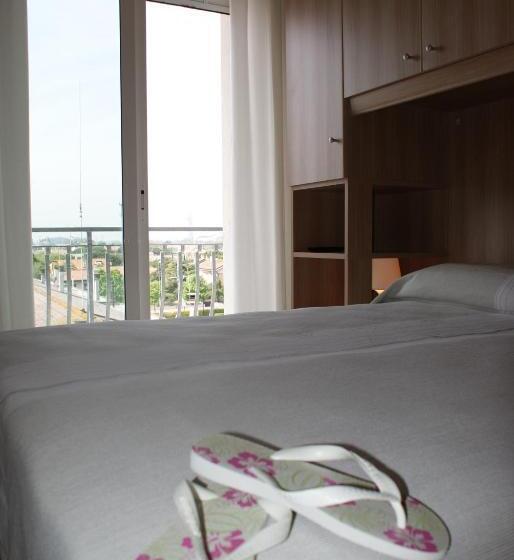 חדר משפחתי, Jesolo Sand