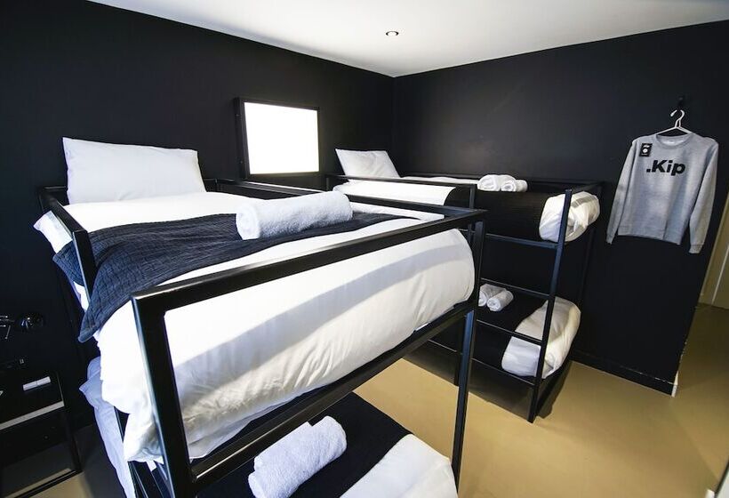 四人标准间, Kip